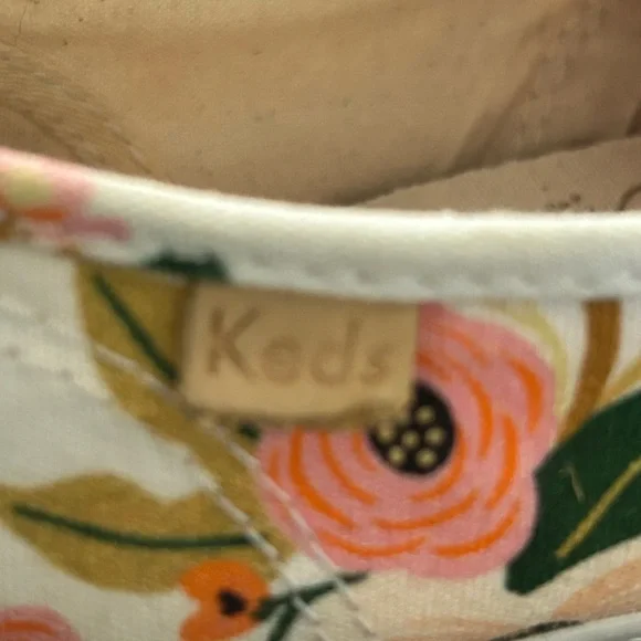 Rifle Paper Company Keds in the Lively Floral design Size 7.5 - Picture 11 of 14